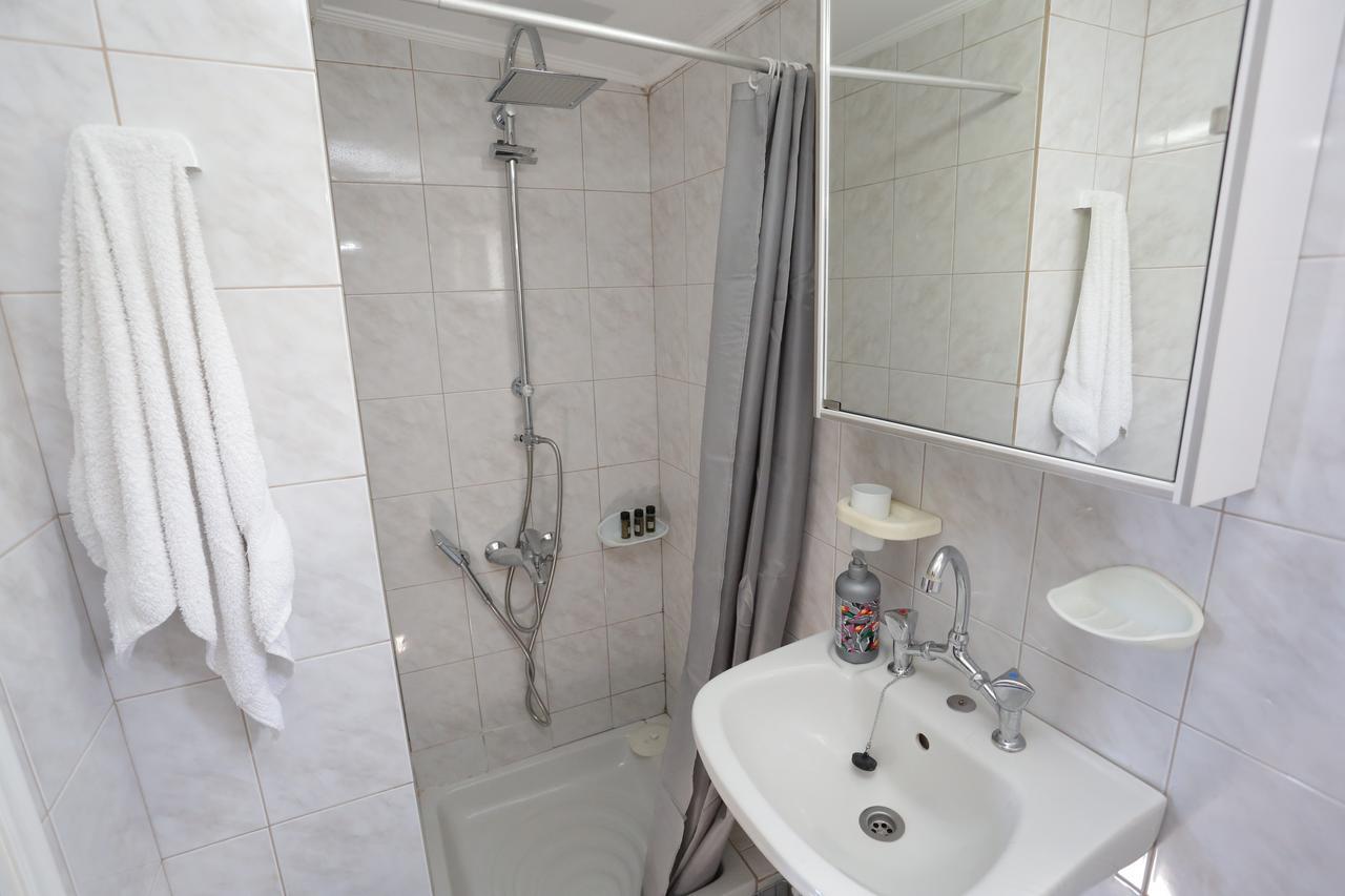 Artemis Suites Romanos  Eksteriør billede