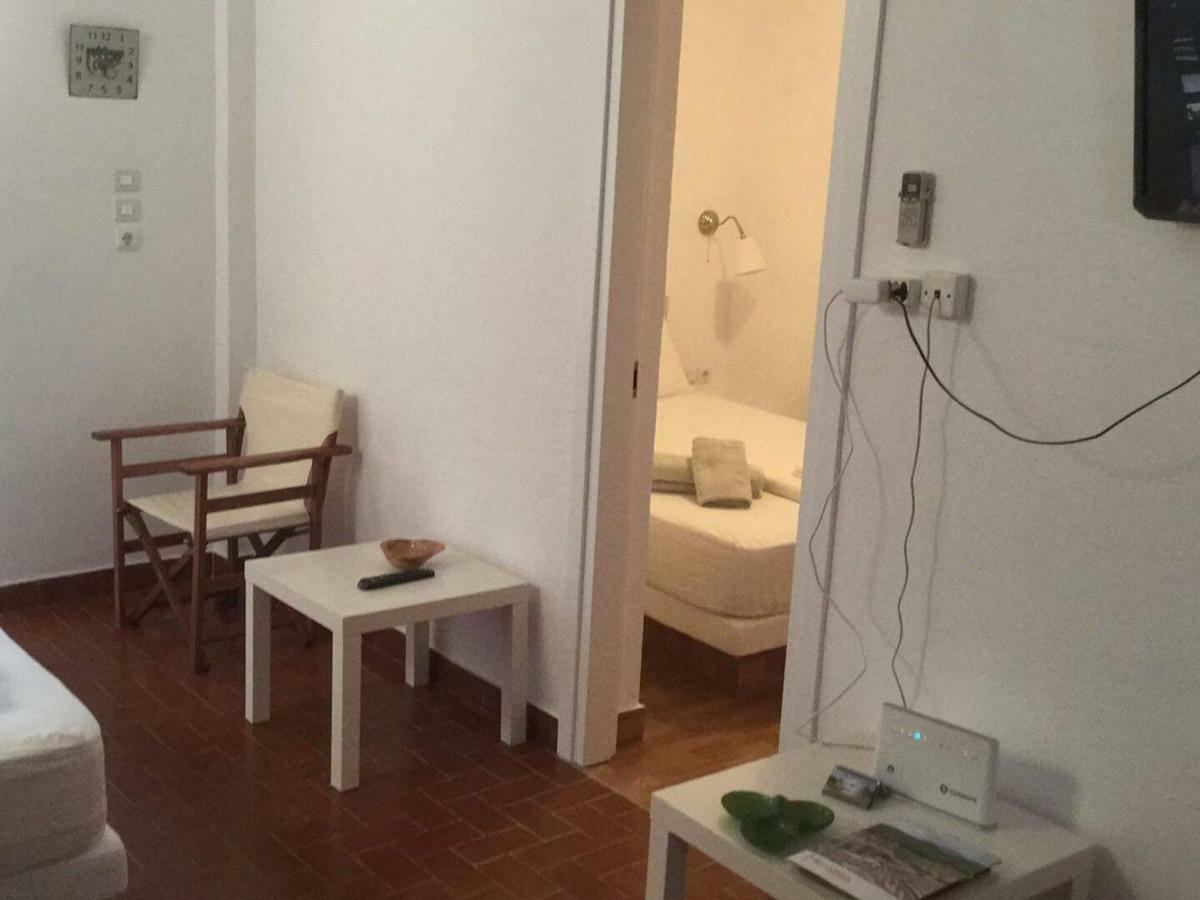 Artemis Suites Romanos  Eksteriør billede