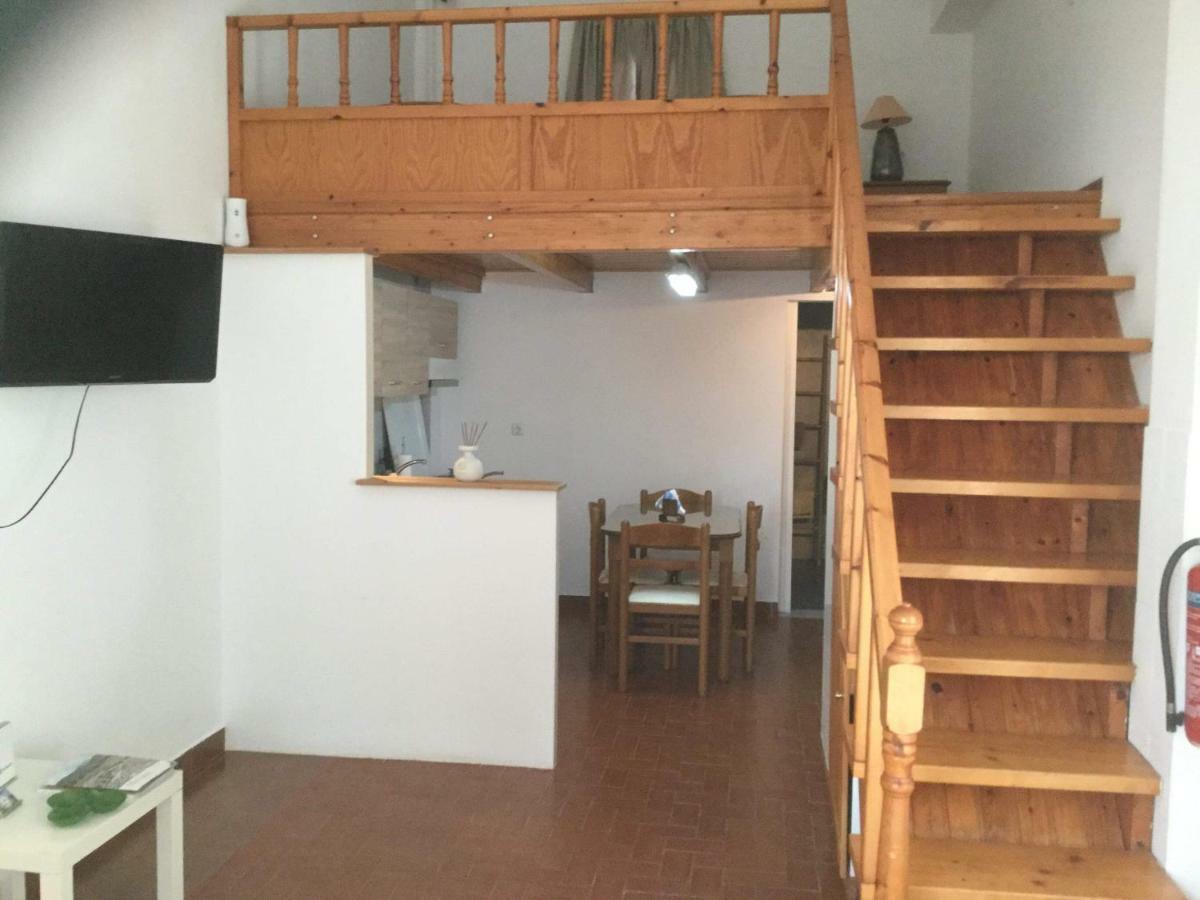 Artemis Suites Romanos  Eksteriør billede